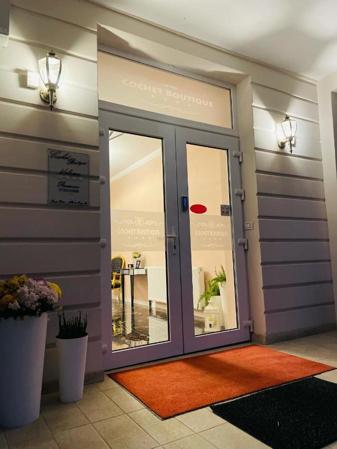 Cochet Boutique Hotel Târgu Jiu Exterior foto